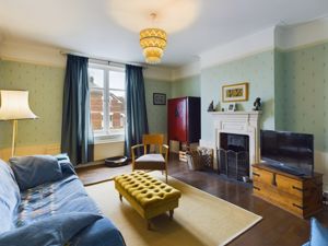 Sitting room - click for photo gallery